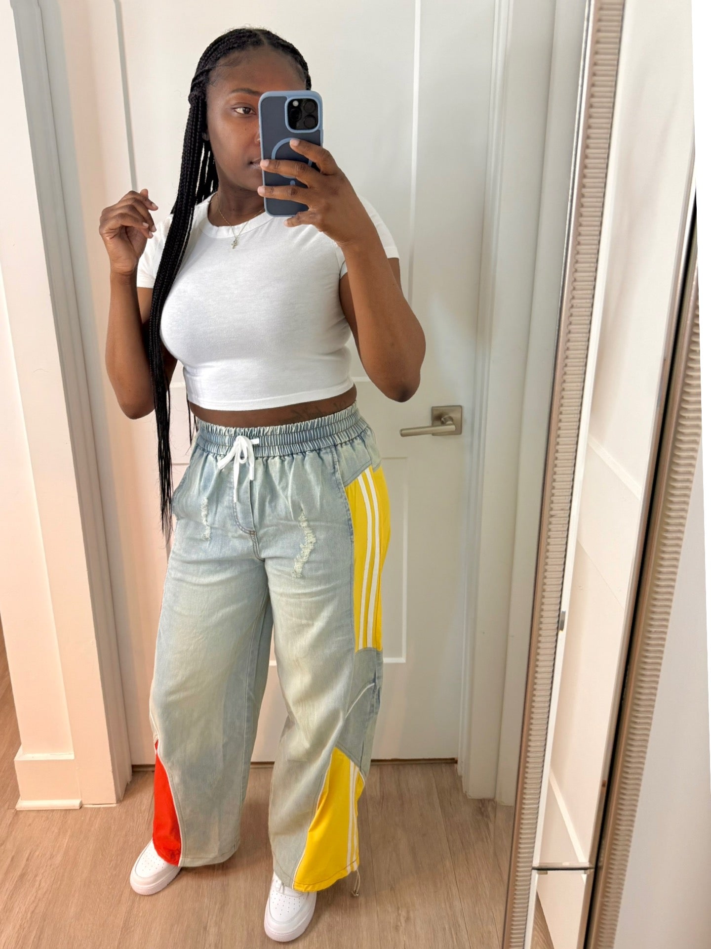 Color Contrast Denim Pant
