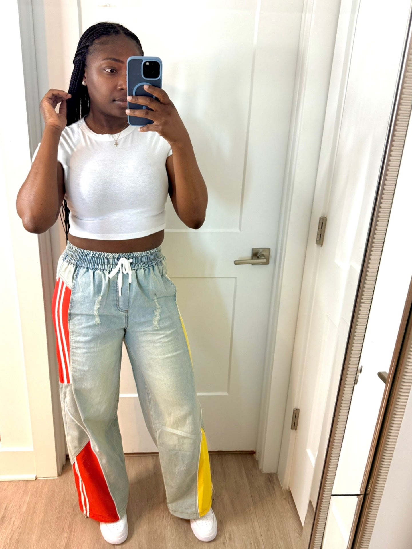Color Contrast Denim Pant